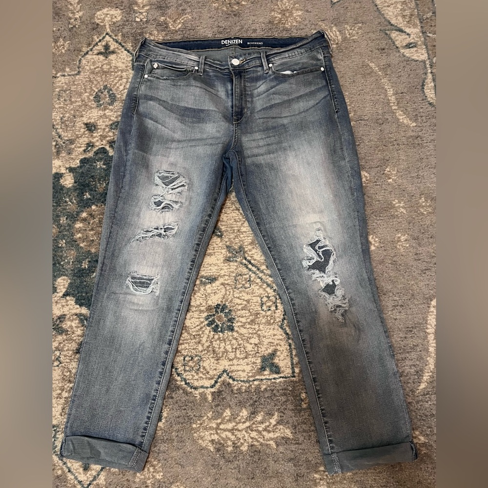 Denizen from Levi’s Boyfriend Jeans Women’s Size 15 Distressed Blue Denim